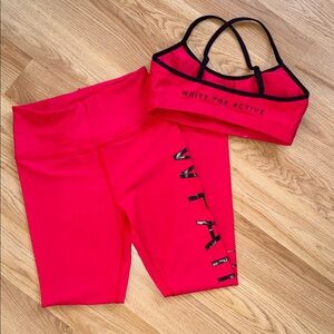 White Fox Boutique Active Set Pants Leggings Sports bra Red Size Small